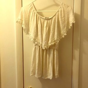 Woman’s Moa Moa top size medium